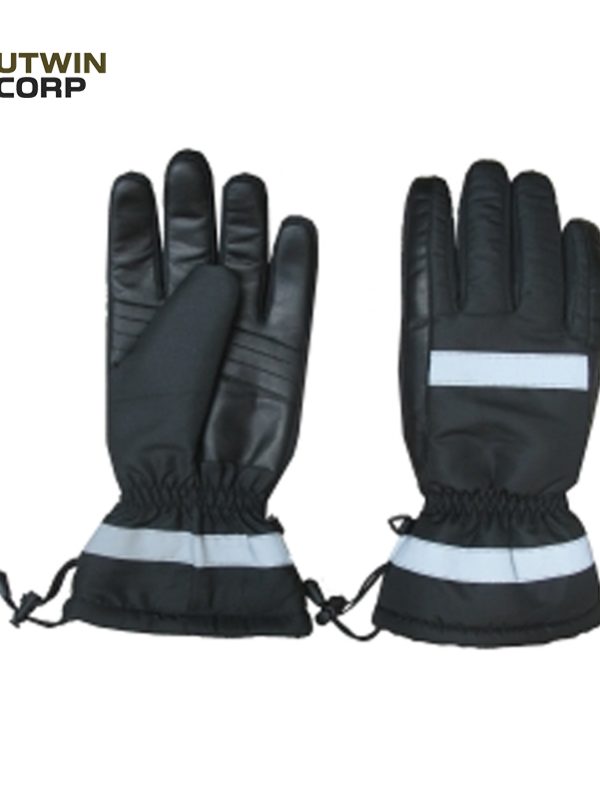 Reflective Winter Gloves – Safety and Comfort Combined