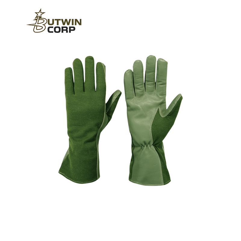 Flame-Retardant Combat Gloves